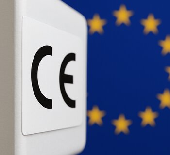 Označení CE: Výrobky s označením CE mohou volně obíhat v rámci EU